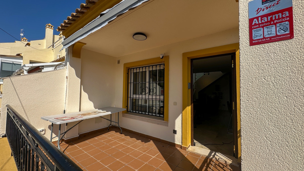 3 Bed Apartment for sale in Villamartin Costa Blanca, Alicante, Spain