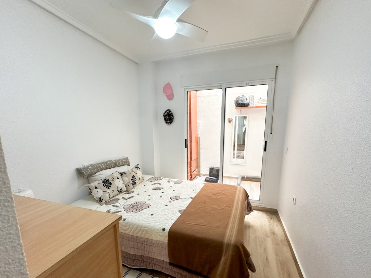 2 Bed Apartment for sale in Torrevieja Costa Blanca, Alicante, Spain