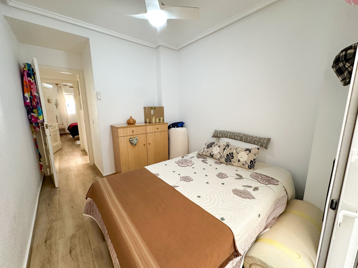 2 Bed Apartment for sale in Torrevieja Costa Blanca, Alicante, Spain