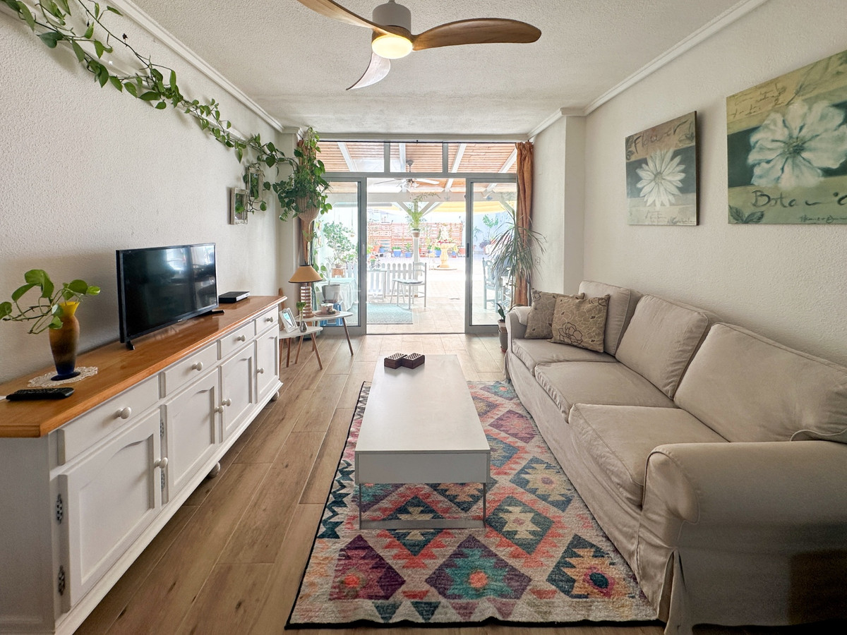 2 Bed Apartment for sale in Torrevieja Costa Blanca, Alicante, Spain