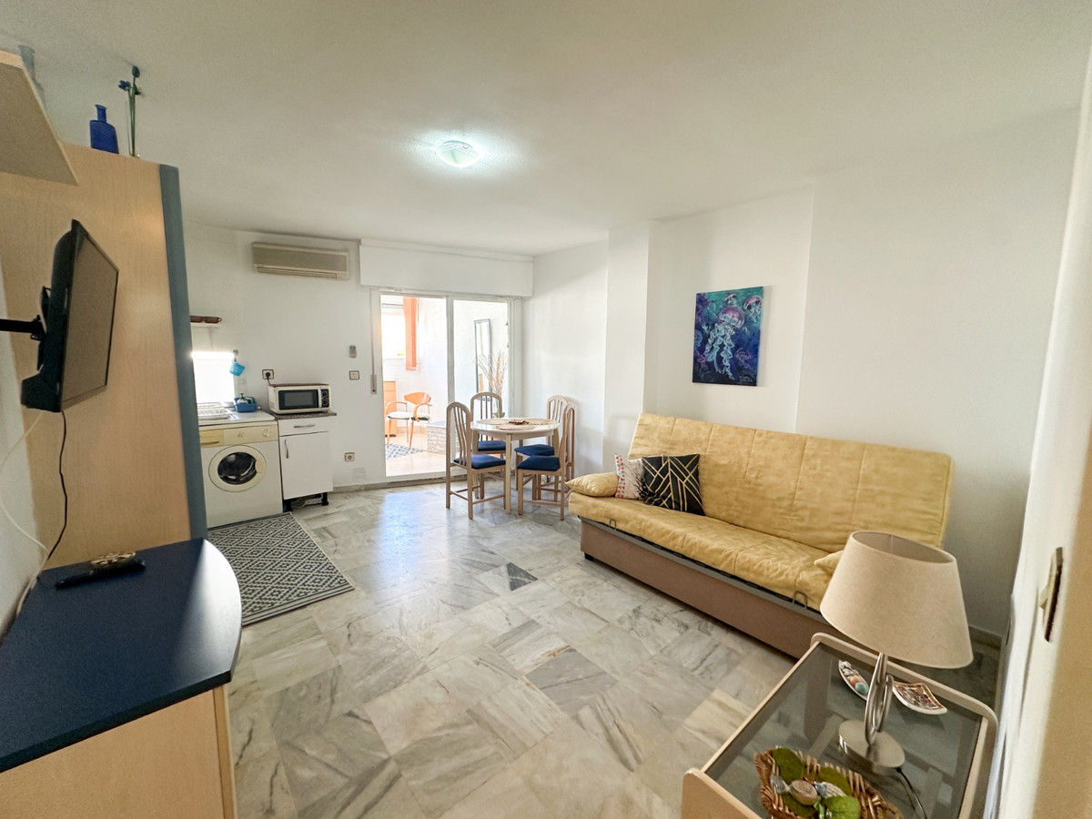 Se vende Apartamento Planta Media de 1 dormitorios en Costa Blanca, Alicante, España
