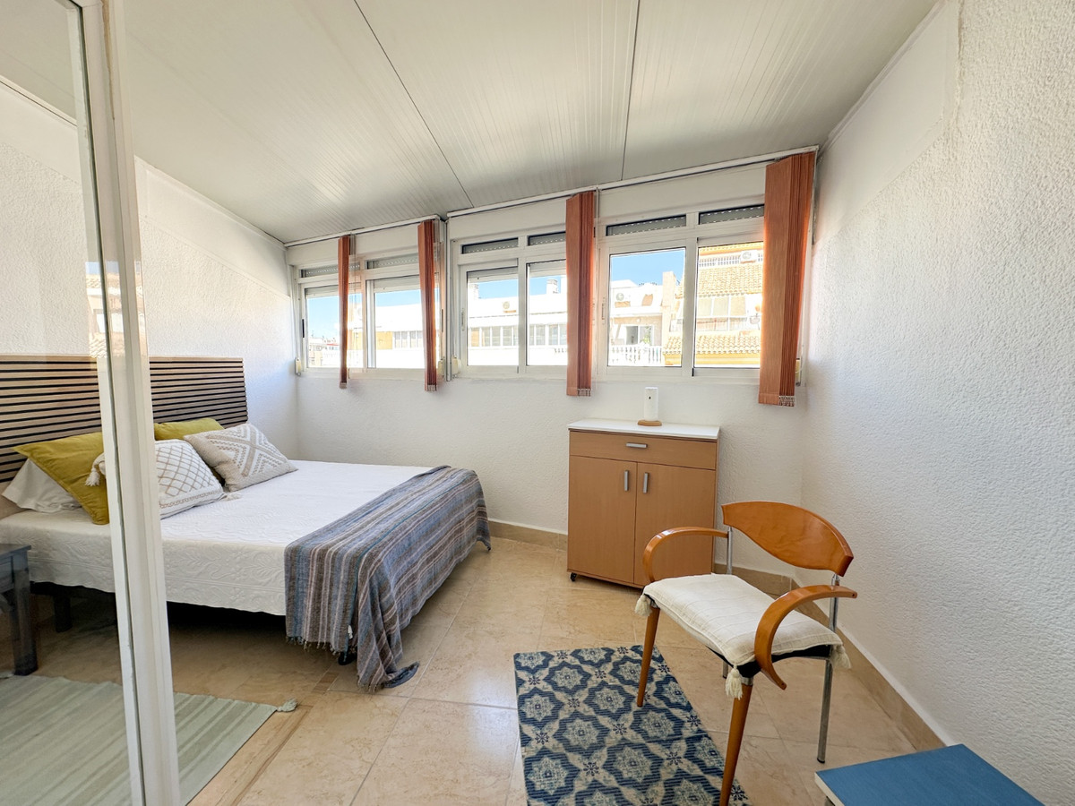Se vende Apartamento Planta Media de 1 dormitorios en Costa Blanca, Alicante, España