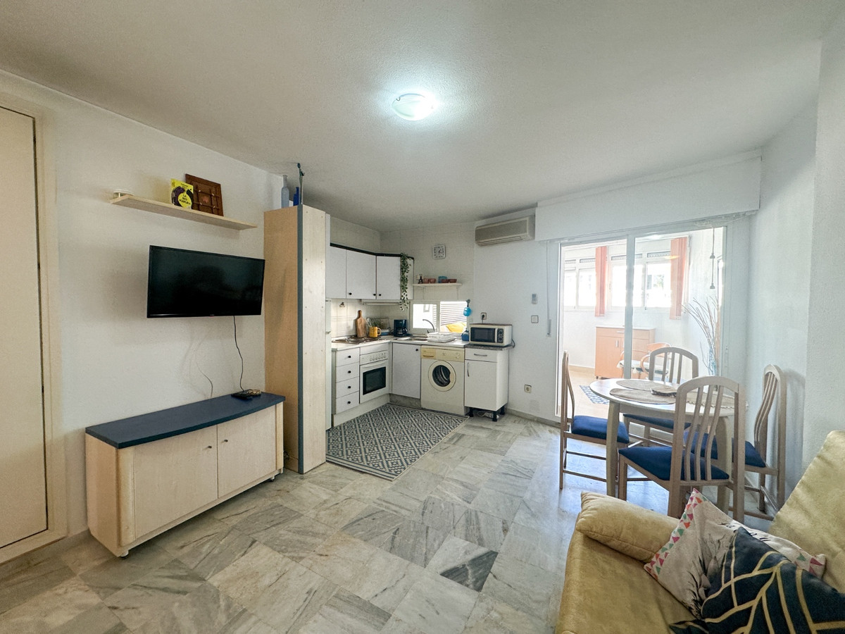 Se vende Apartamento Planta Media de 1 dormitorios en Costa Blanca, Alicante, España