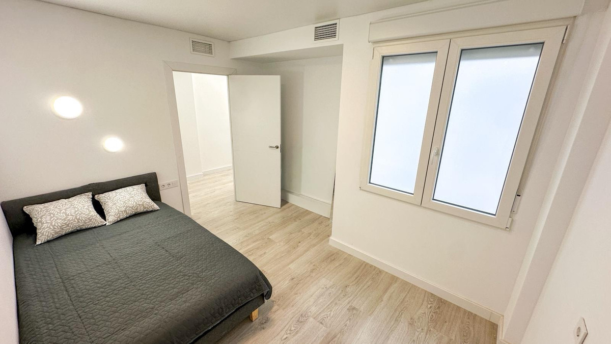 2 Bed Apartment for sale in Torrevieja Costa Blanca, Alicante, Spain