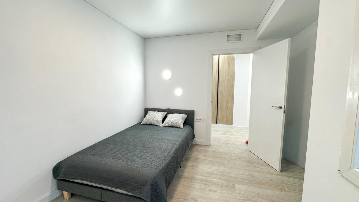 2 Bed Apartment for sale in Torrevieja Costa Blanca, Alicante, Spain