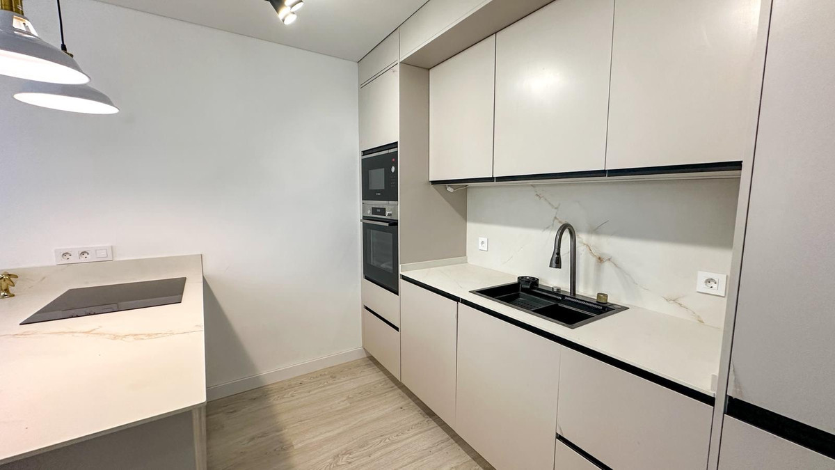 2 Bed Apartment for sale in Torrevieja Costa Blanca, Alicante, Spain