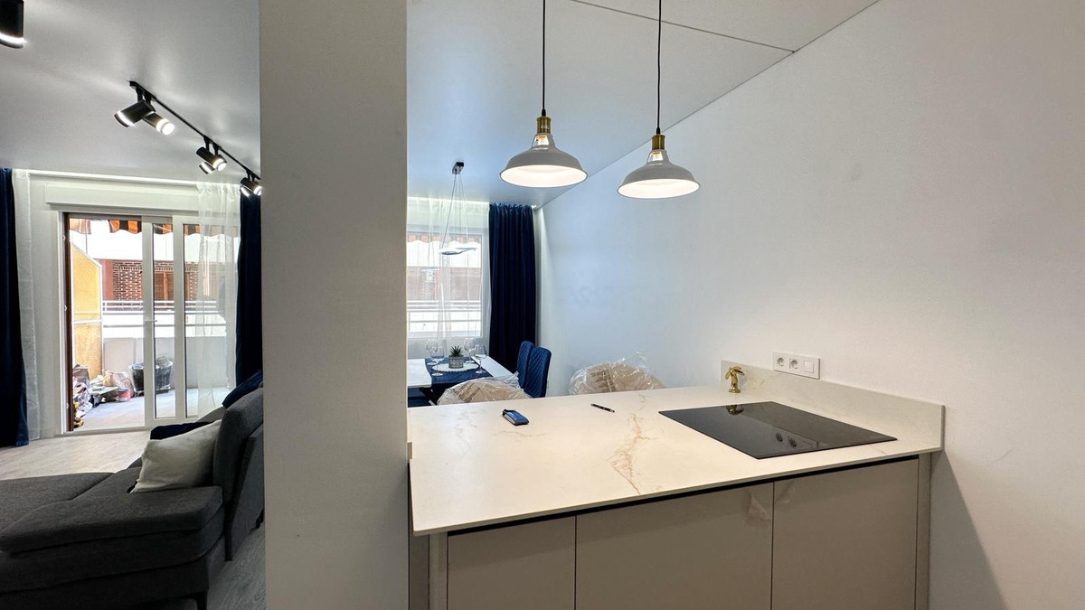 2 Bed Apartment for sale in Torrevieja Costa Blanca, Alicante, Spain