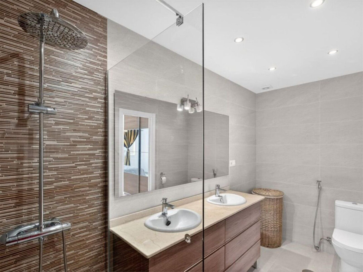Se vende Adosada de 3 dormitorios en Costa Del Sol, Málaga, España