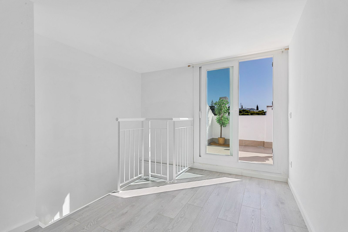 Se vende Ático Dúplex de 3 dormitorios en Costa Del Sol, Málaga, España