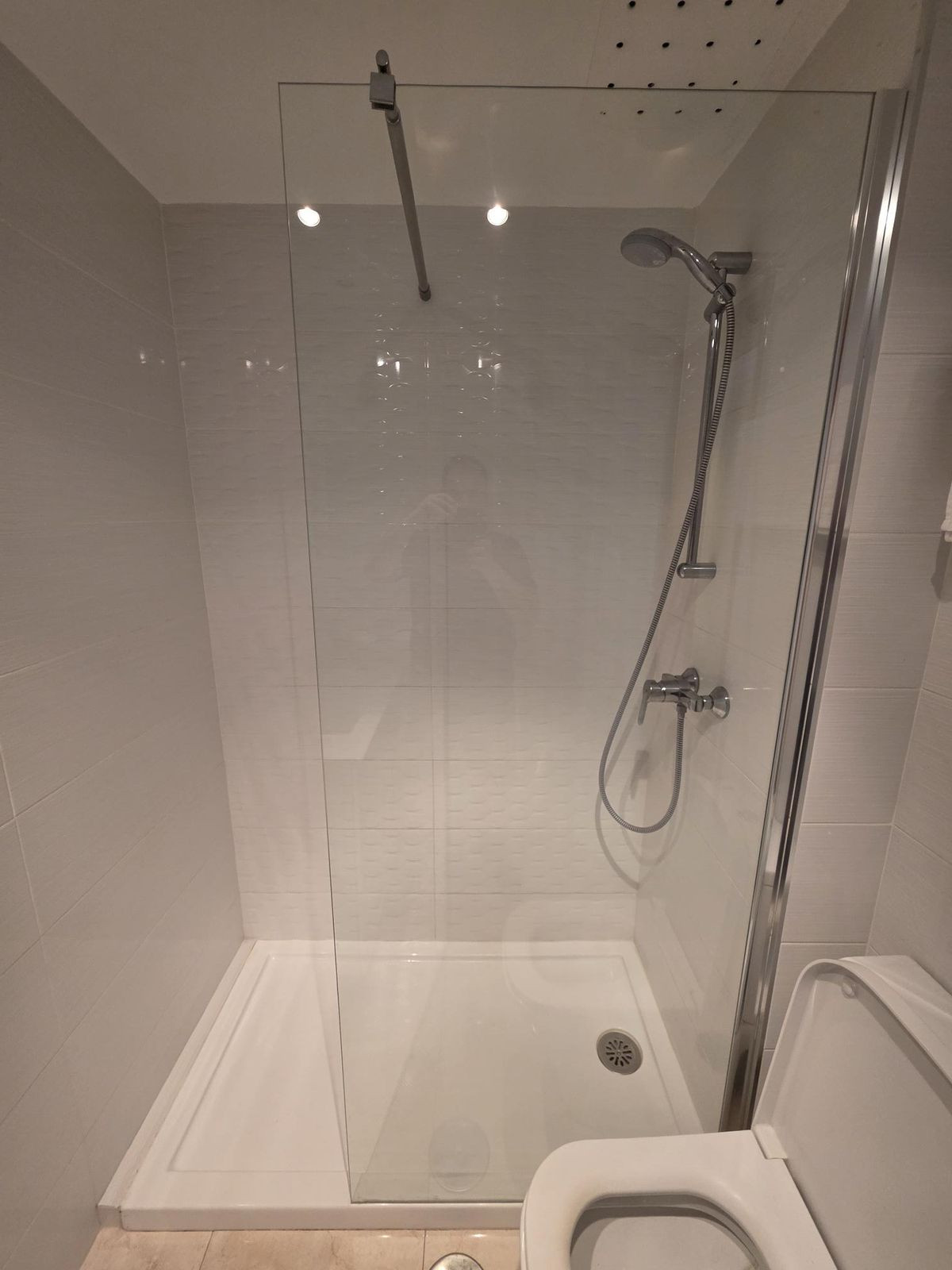 Se vende Apartamento Planta Media de 3 dormitorios en Costa Del Sol, Málaga, España