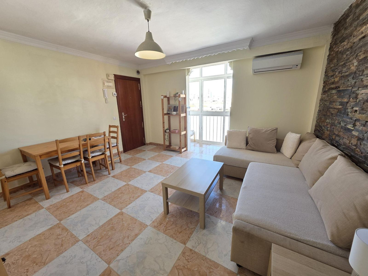 Se vende Apartamento Planta Media de 3 dormitorios en Costa Del Sol, Málaga, España