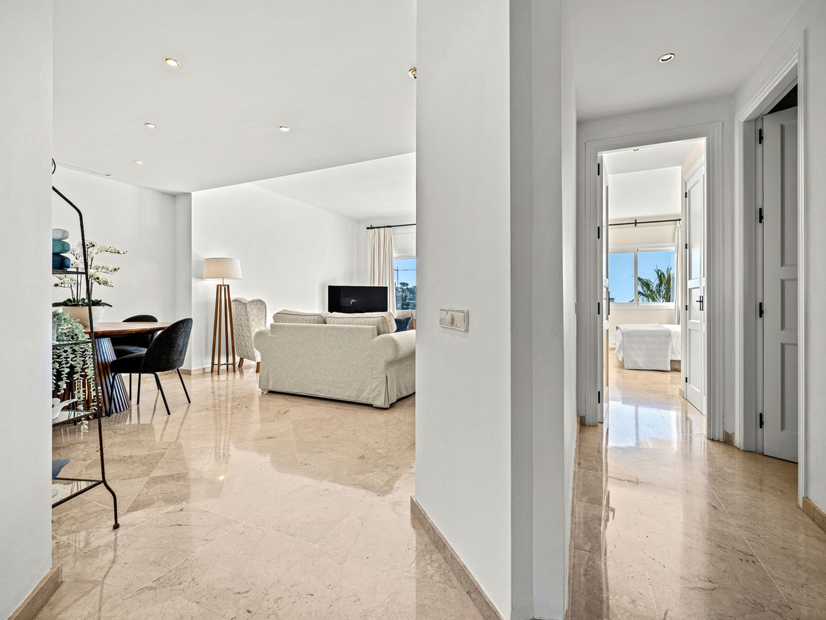 3 Bed Apartment for sale in Elviria Costa Del Sol, Málaga, Spain