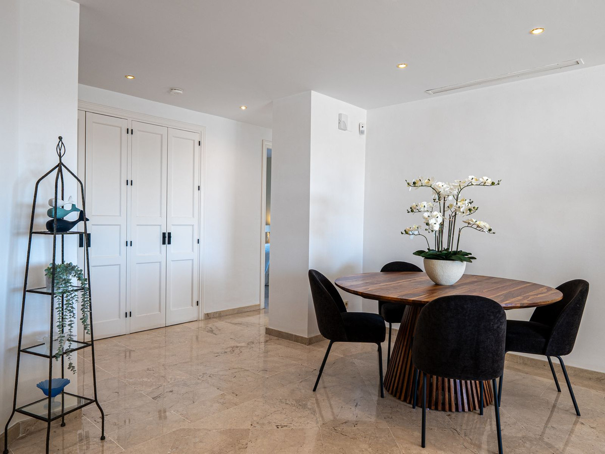 3 Bed Apartment for sale in Elviria Costa Del Sol, Málaga, Spain