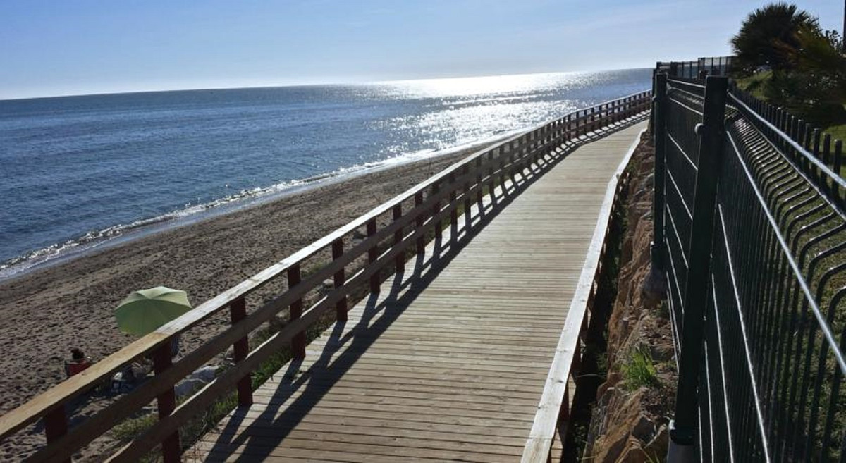 Se vende Ático de 3 dormitorios en Costa Del Sol, Málaga, España