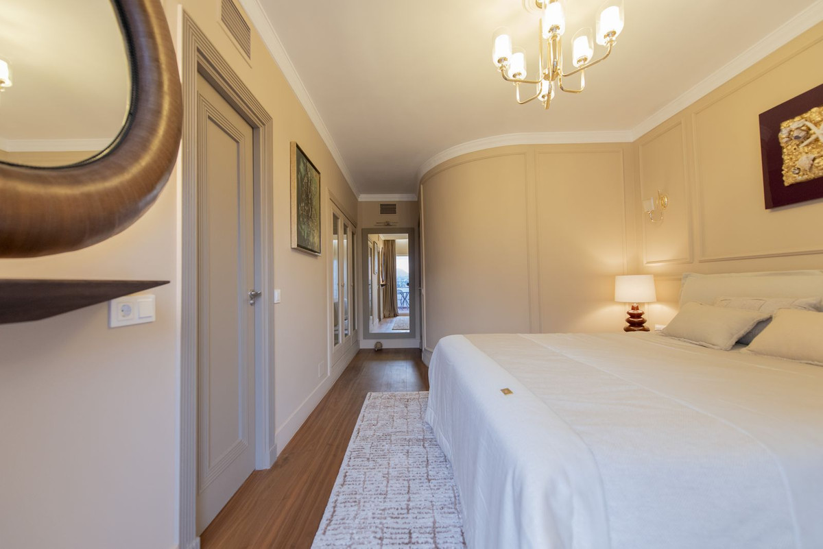 3 Bed Townhouse for sale in Nueva Andalucía Costa Del Sol, Málaga, Spain