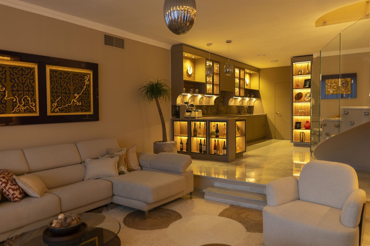 3 Bed Townhouse for sale in Nueva Andalucía Costa Del Sol, Málaga, Spain