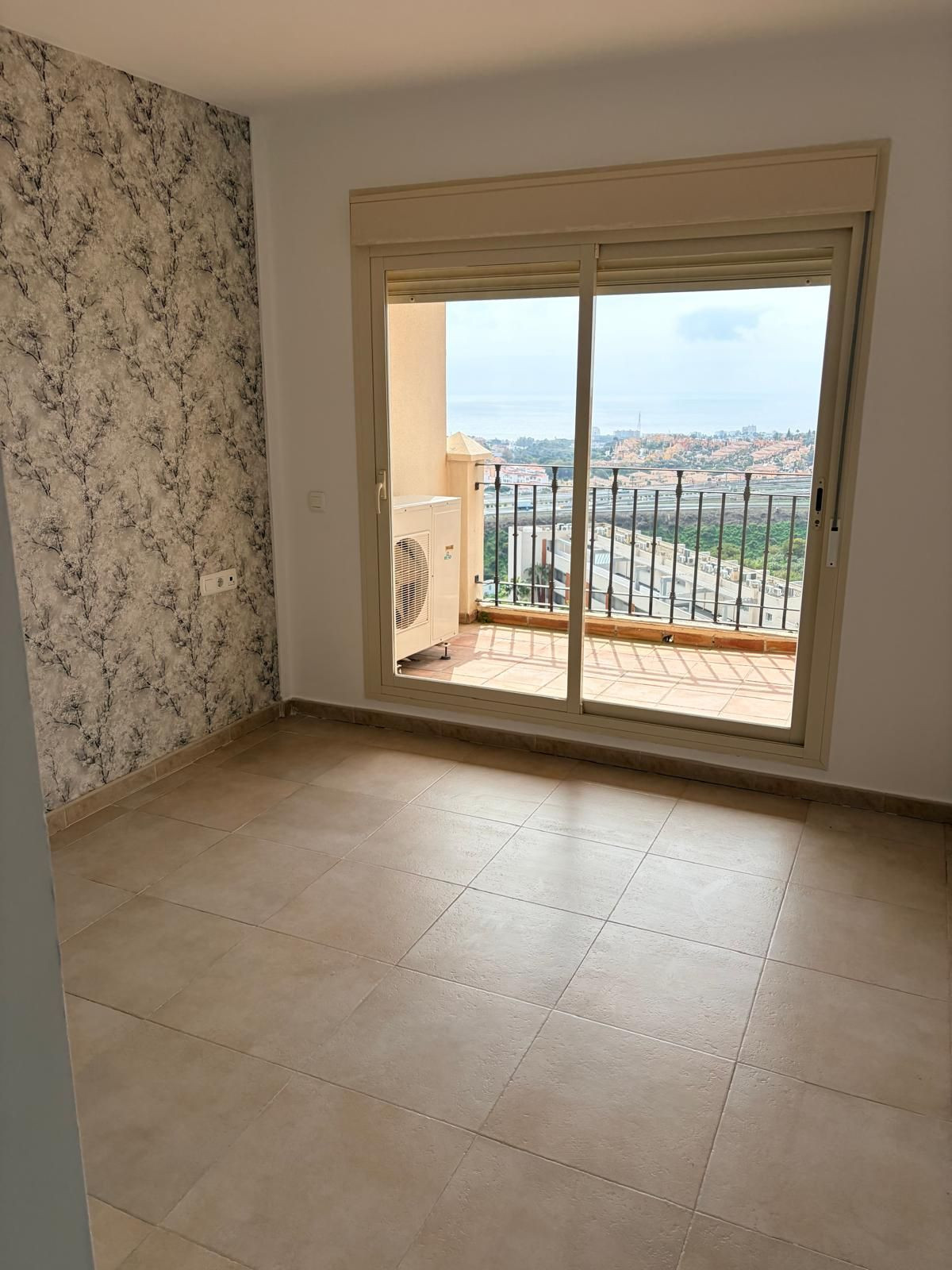 2 Bed Apartment for sale in Mijas Costa Del Sol, Málaga, Spain