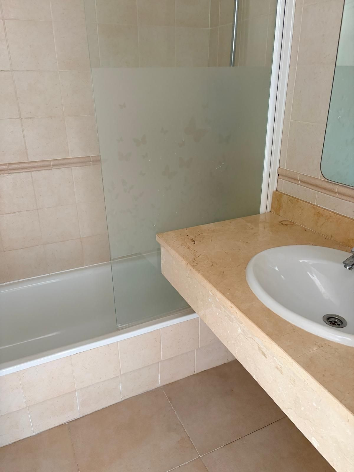 2 Bed Apartment for sale in Mijas Costa Del Sol, Málaga, Spain