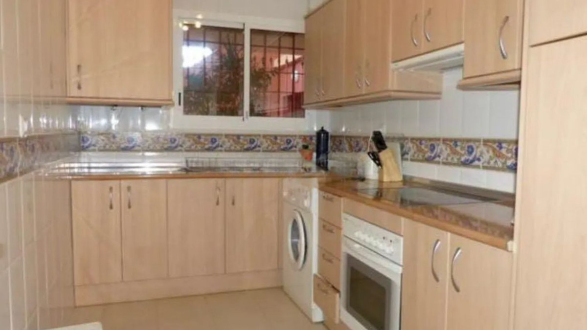 2 Bed Apartment for sale in Marbella Costa Del Sol, Málaga, Spain