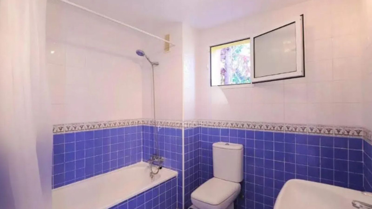 2 Bed Apartment for sale in Marbella Costa Del Sol, Málaga, Spain