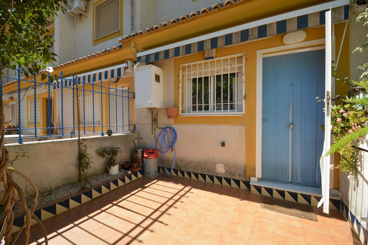 Se vende Pareada de 2 dormitorios en Costa Blanca, Alicante, España