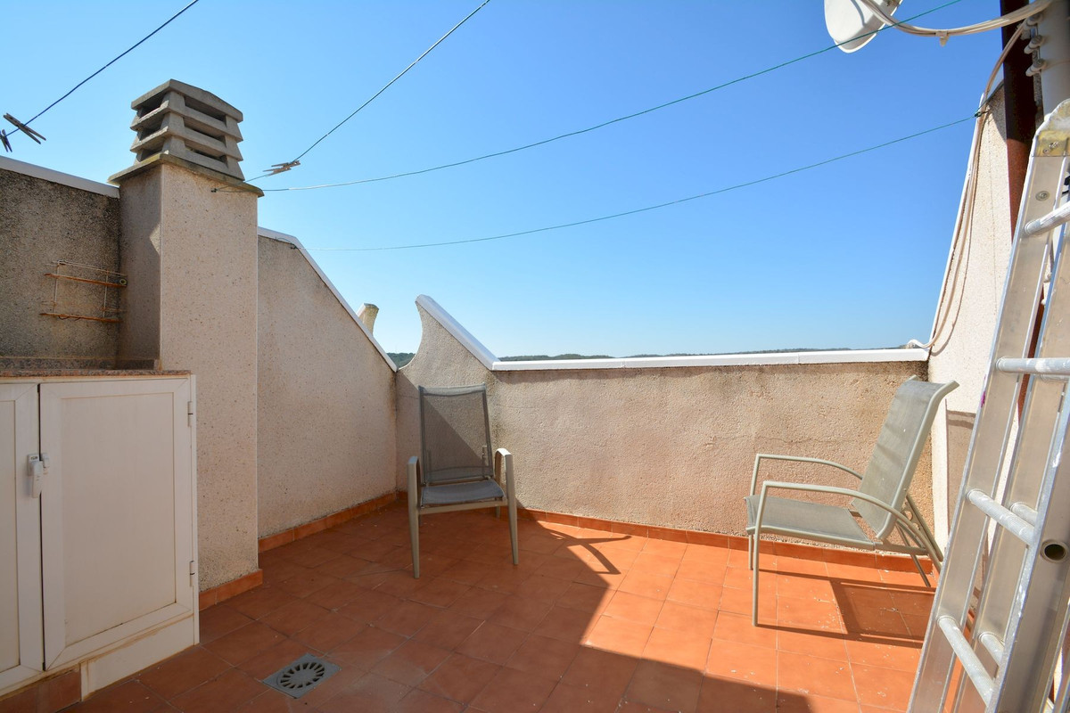 Se vende Pareada de 2 dormitorios en Costa Blanca, Alicante, España