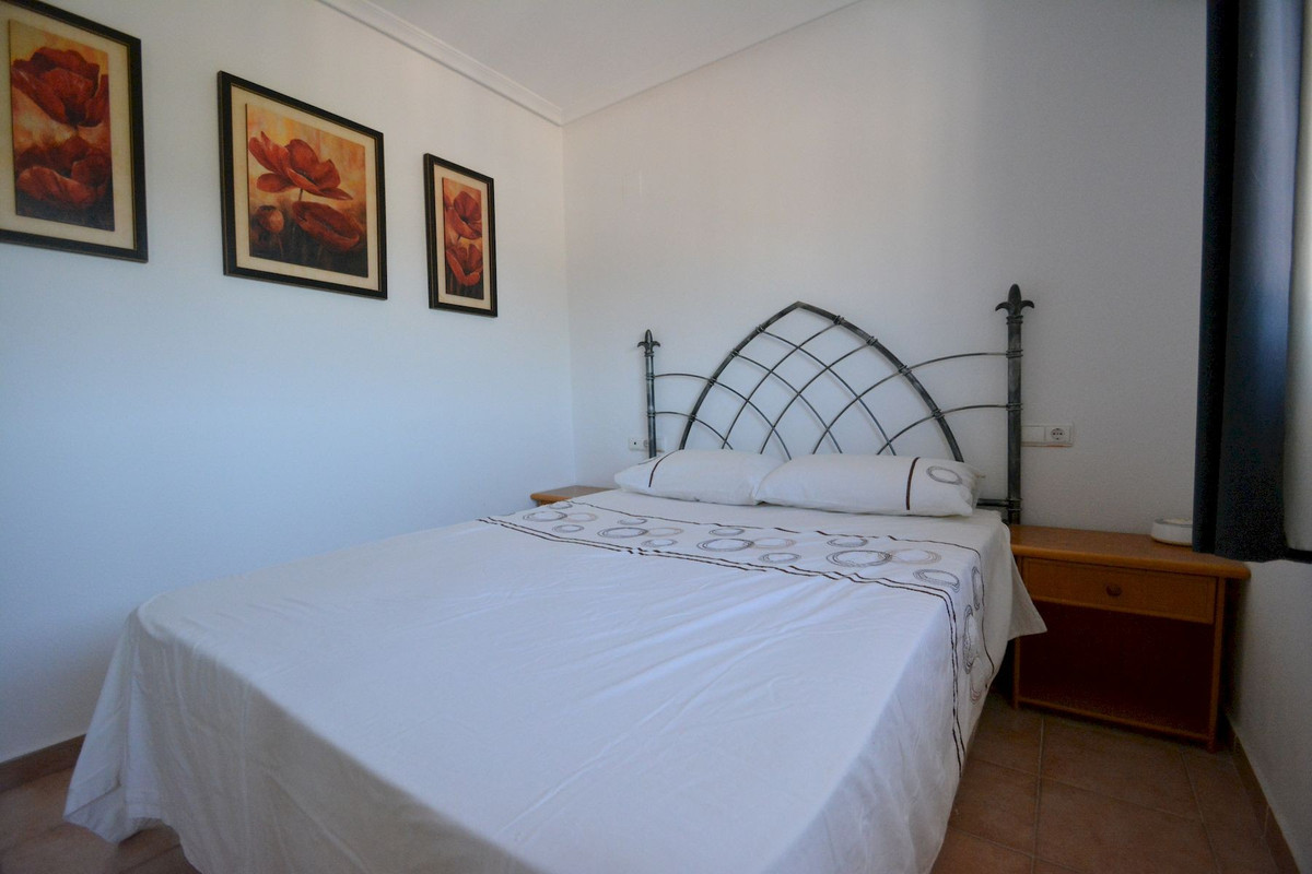 Se vende Pareada de 2 dormitorios en Costa Blanca, Alicante, España