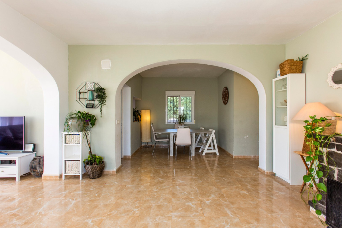 3 Bed Townhouse for sale in Calpe Costa Blanca, Alicante, Spain