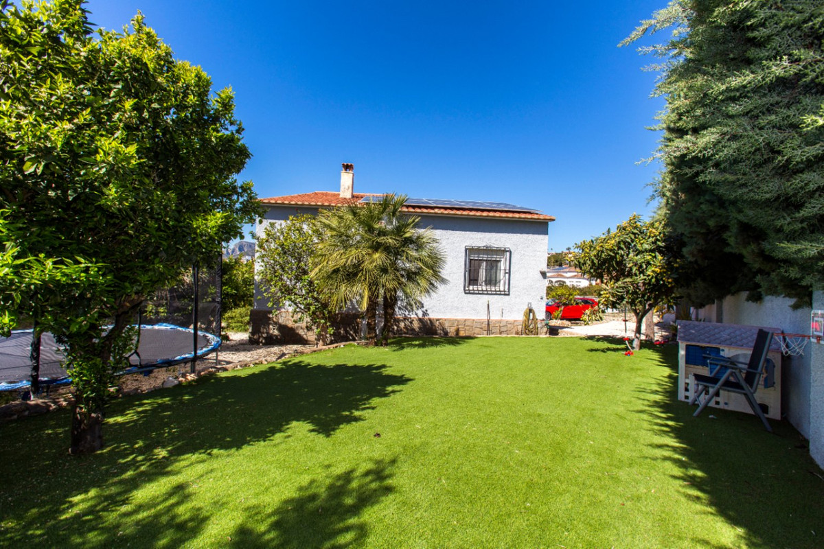3 Bed Townhouse for sale in Calpe Costa Blanca, Alicante, Spain