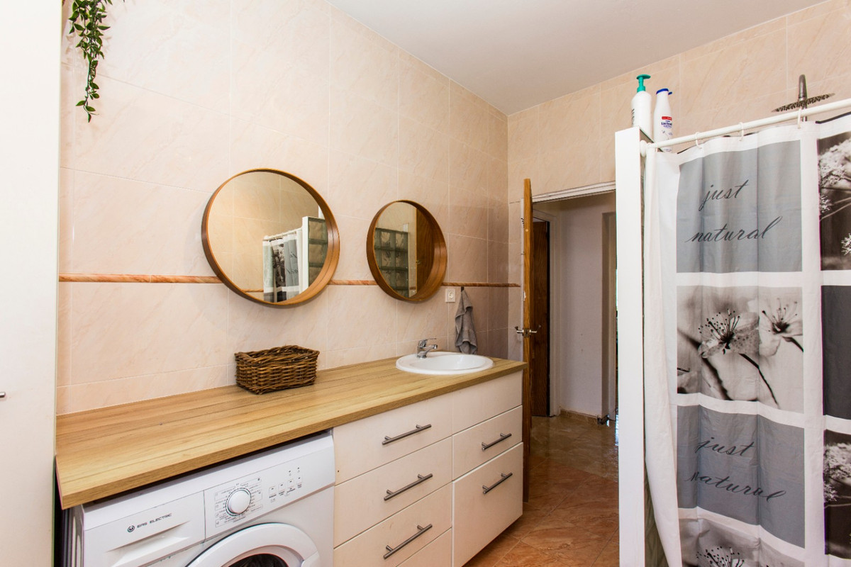 3 Bed Townhouse for sale in Calpe Costa Blanca, Alicante, Spain