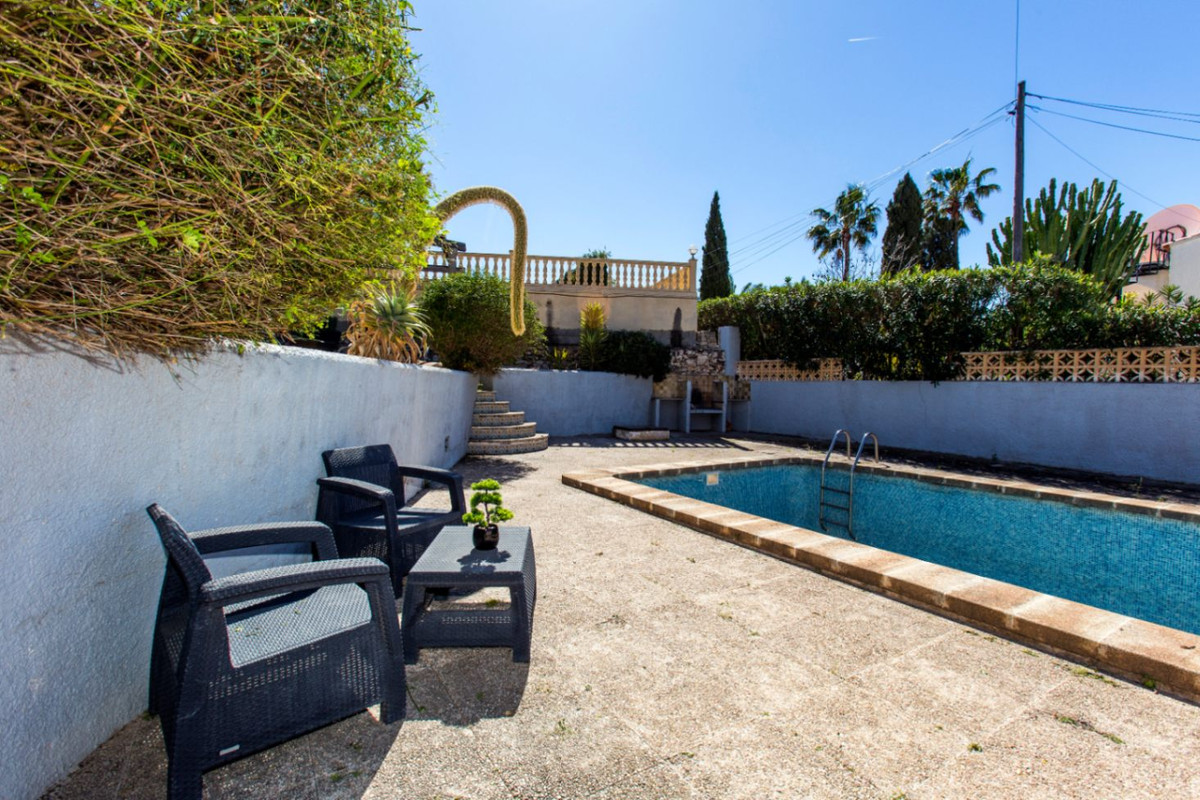 3 Bed Townhouse for sale in Calpe Costa Blanca, Alicante, Spain
