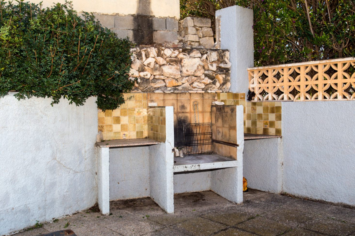 3 Bed Townhouse for sale in Calpe Costa Blanca, Alicante, Spain