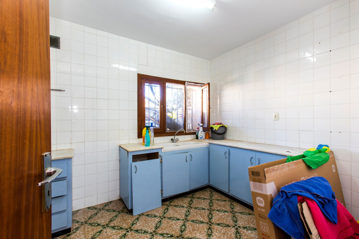 3 Bed Townhouse for sale in Calpe Costa Blanca, Alicante, Spain