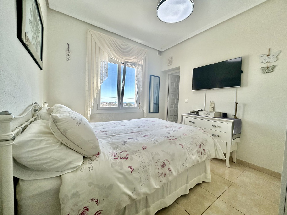 2 Bed Townhouse for sale in Villamartin Costa Blanca, Alicante, Spain