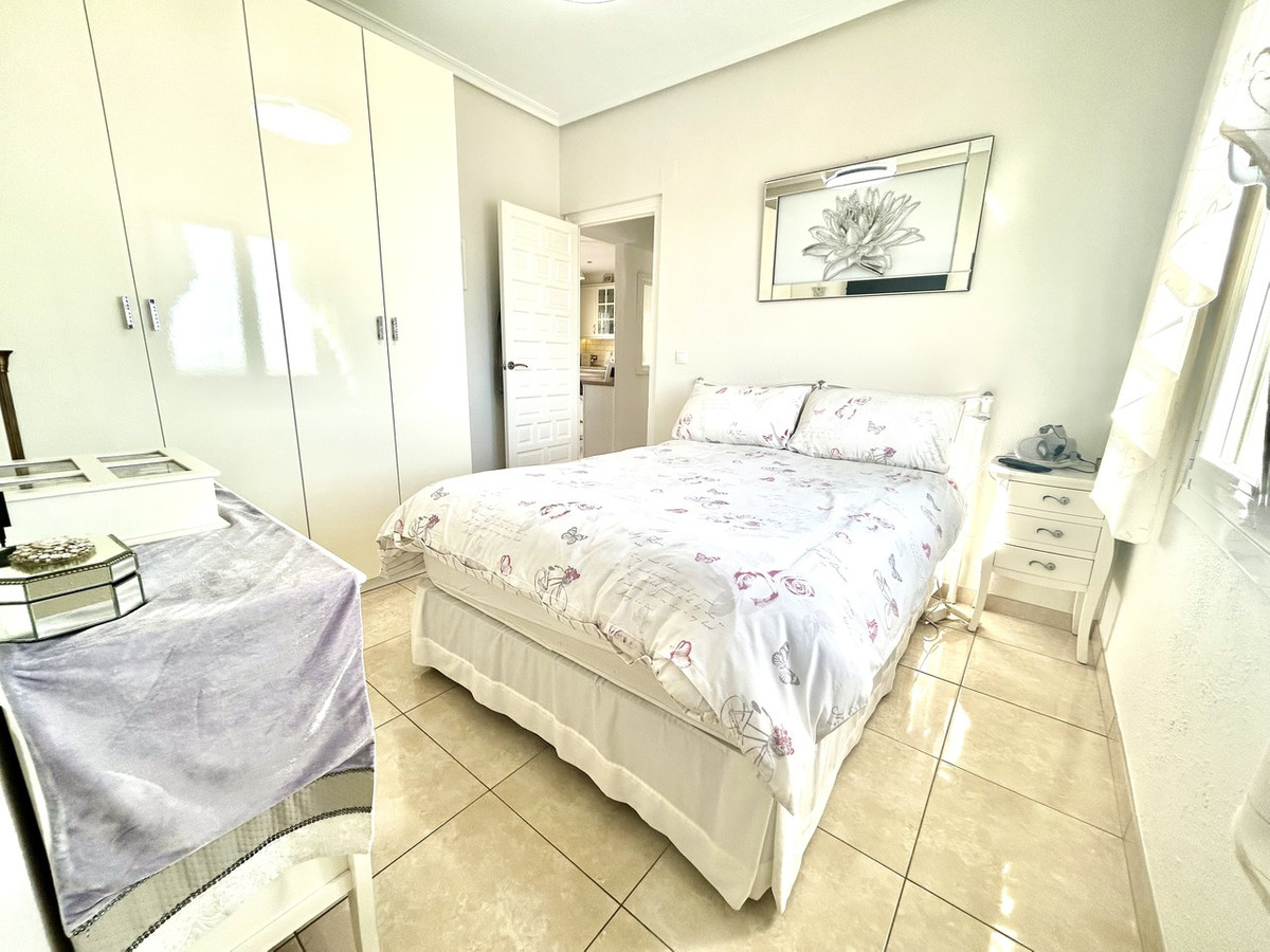 2 Bed Townhouse for sale in Villamartin Costa Blanca, Alicante, Spain