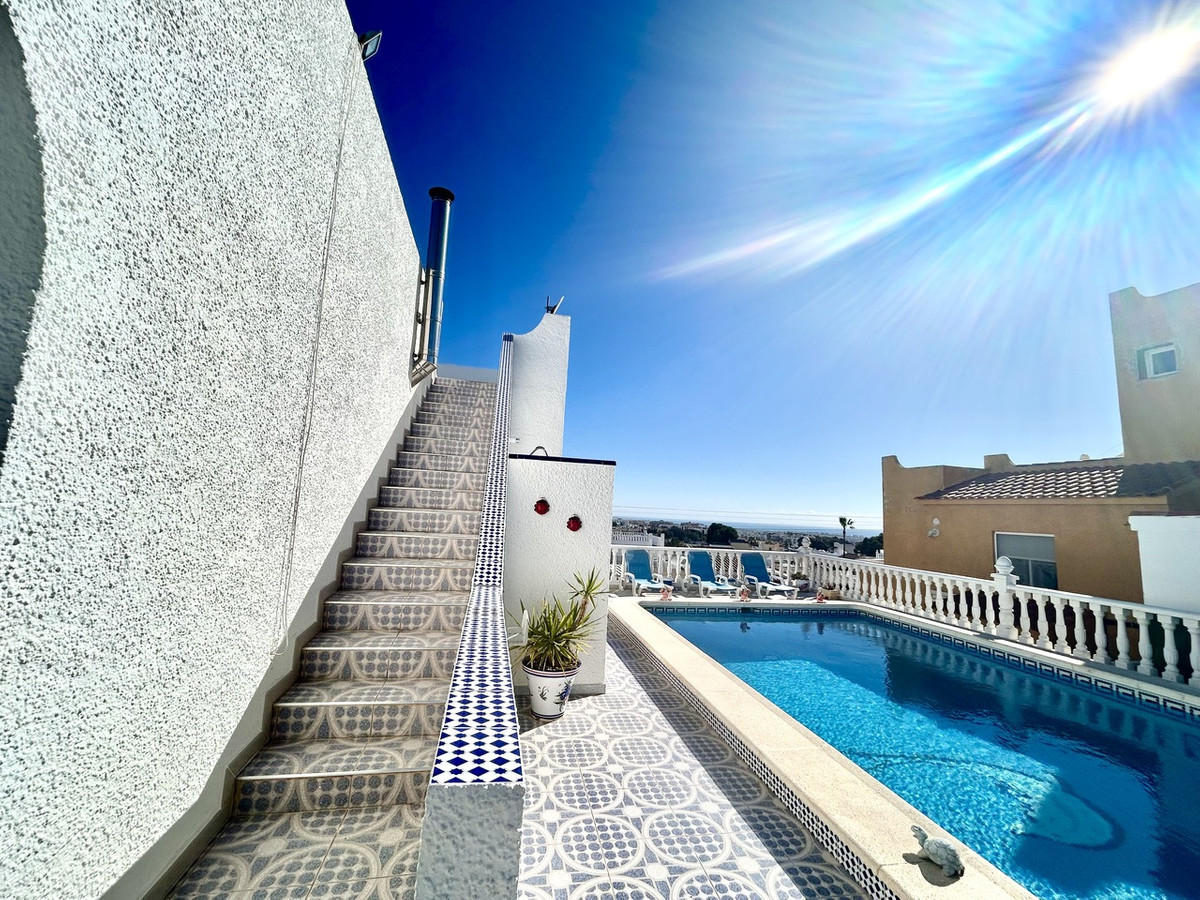 2 Bed Townhouse for sale in Villamartin Costa Blanca, Alicante, Spain