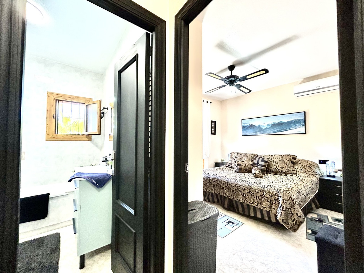 Se vende Adosada de 2 dormitorios en Costa Blanca, Alicante, España