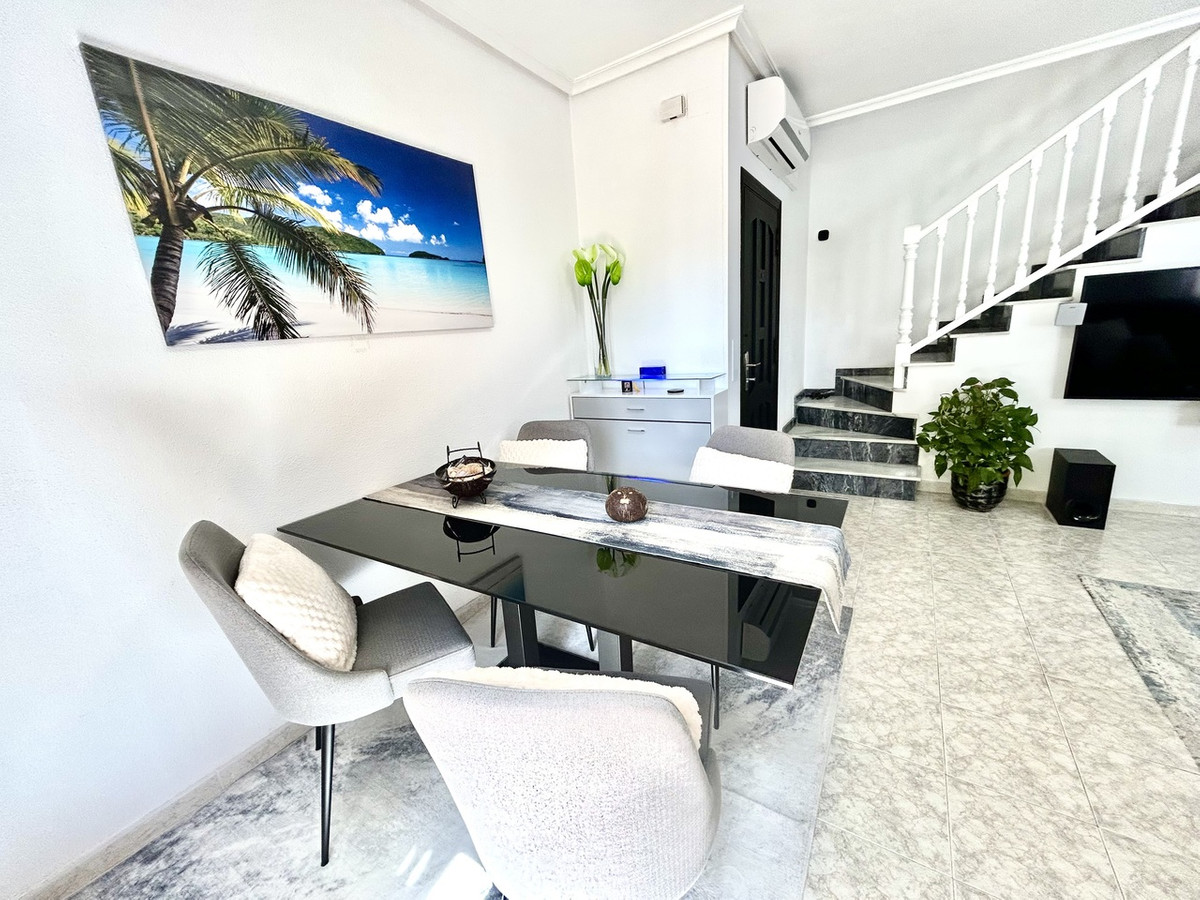 Se vende Adosada de 2 dormitorios en Costa Blanca, Alicante, España