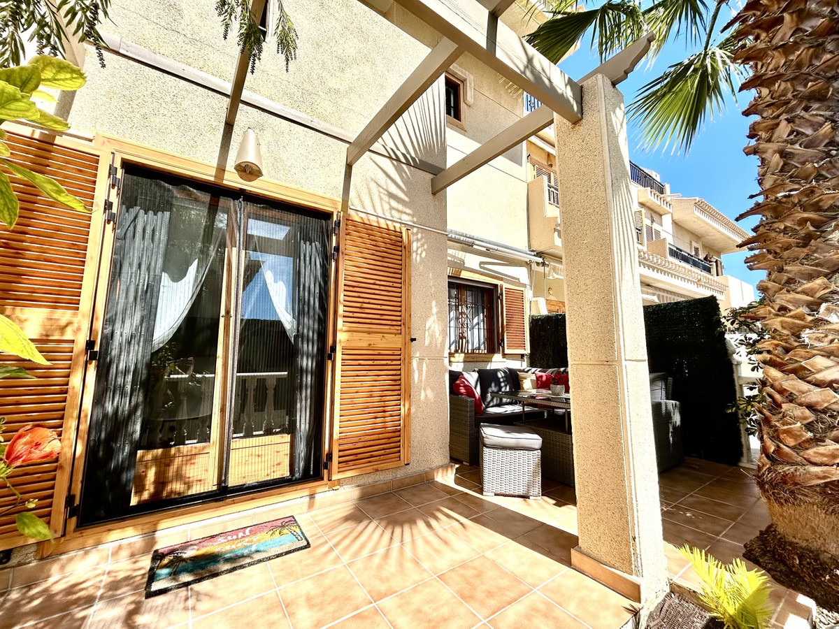 Se vende Adosada de 2 dormitorios en Costa Blanca, Alicante, España