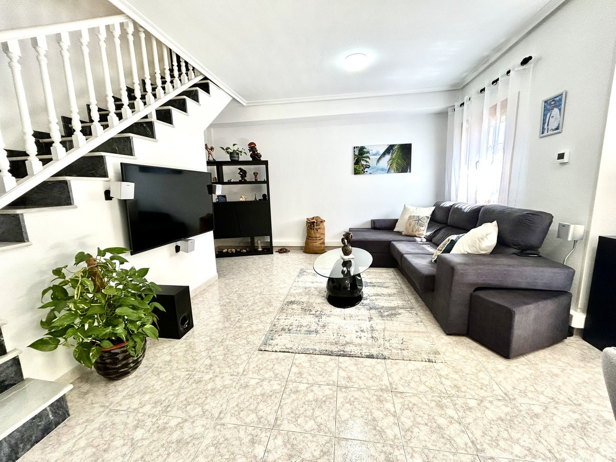 Se vende Adosada de 2 dormitorios en Costa Blanca, Alicante, España