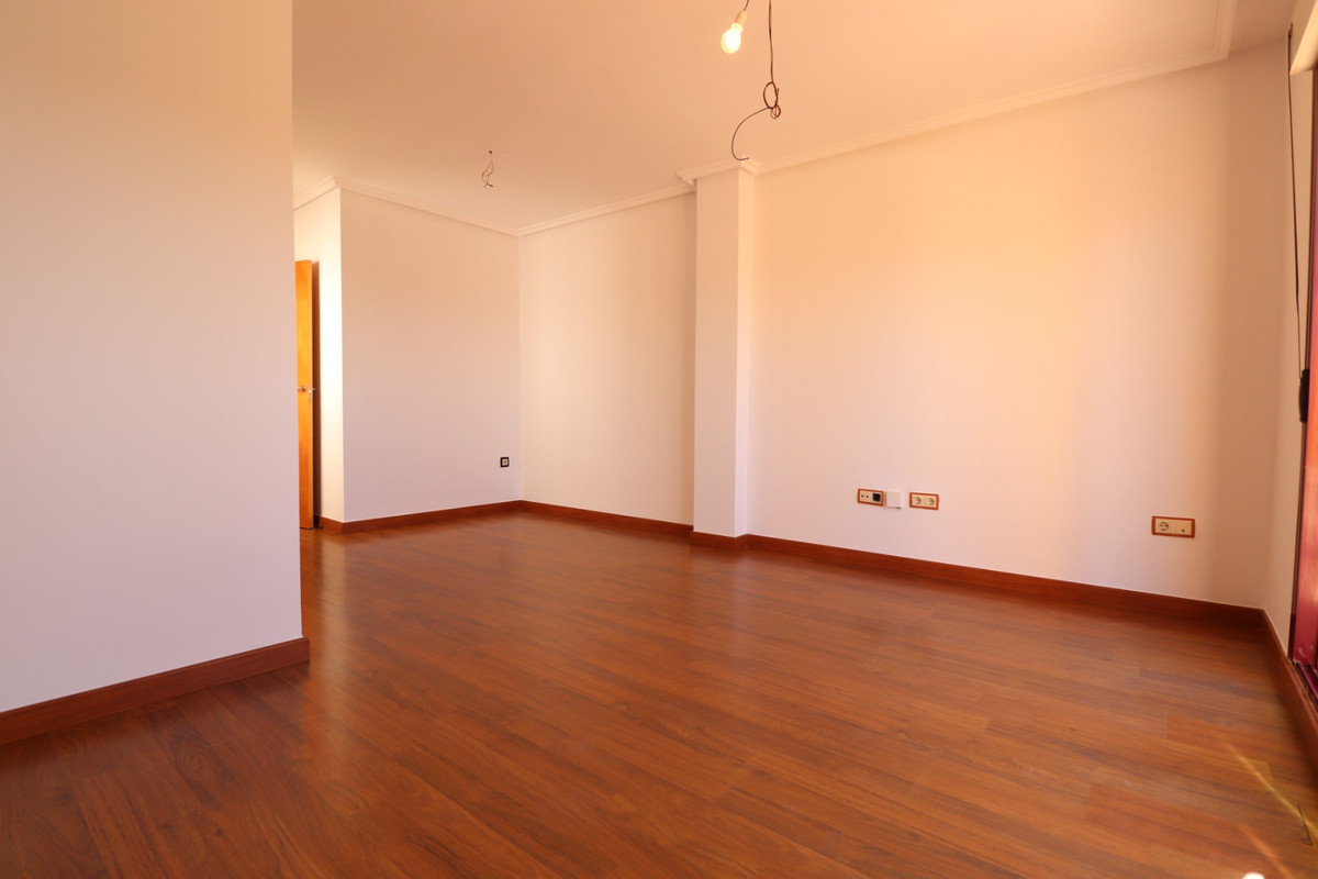 Se vende Apartamento Planta Media de 2 dormitorios en Costa Blanca, Alicante, España