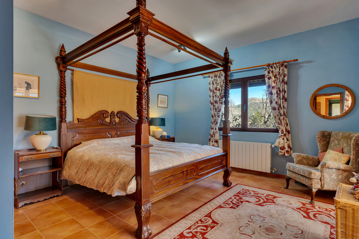 Se vende Finca - Cortijo de 4 dormitorios en Costa Blanca, Alicante, España