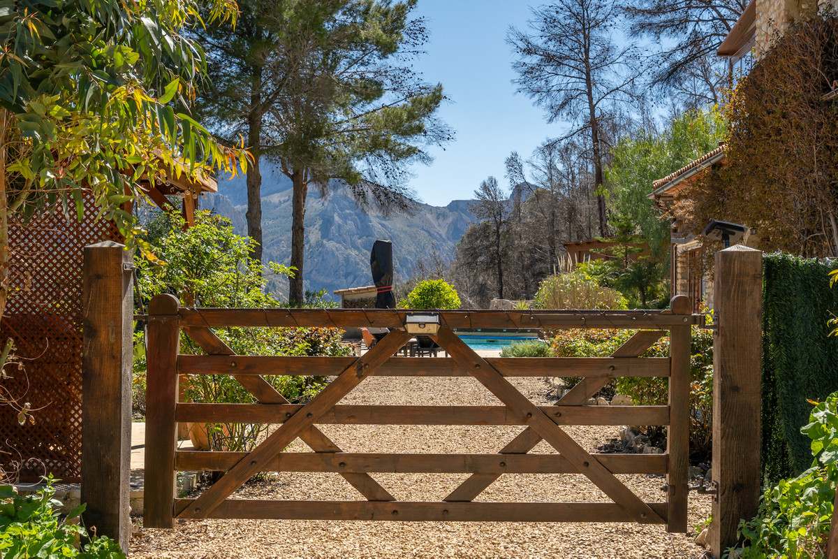 Se vende Finca - Cortijo de 4 dormitorios en Costa Blanca, Alicante, España