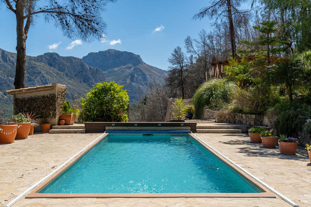 Se vende Finca - Cortijo de 4 dormitorios en Costa Blanca, Alicante, España