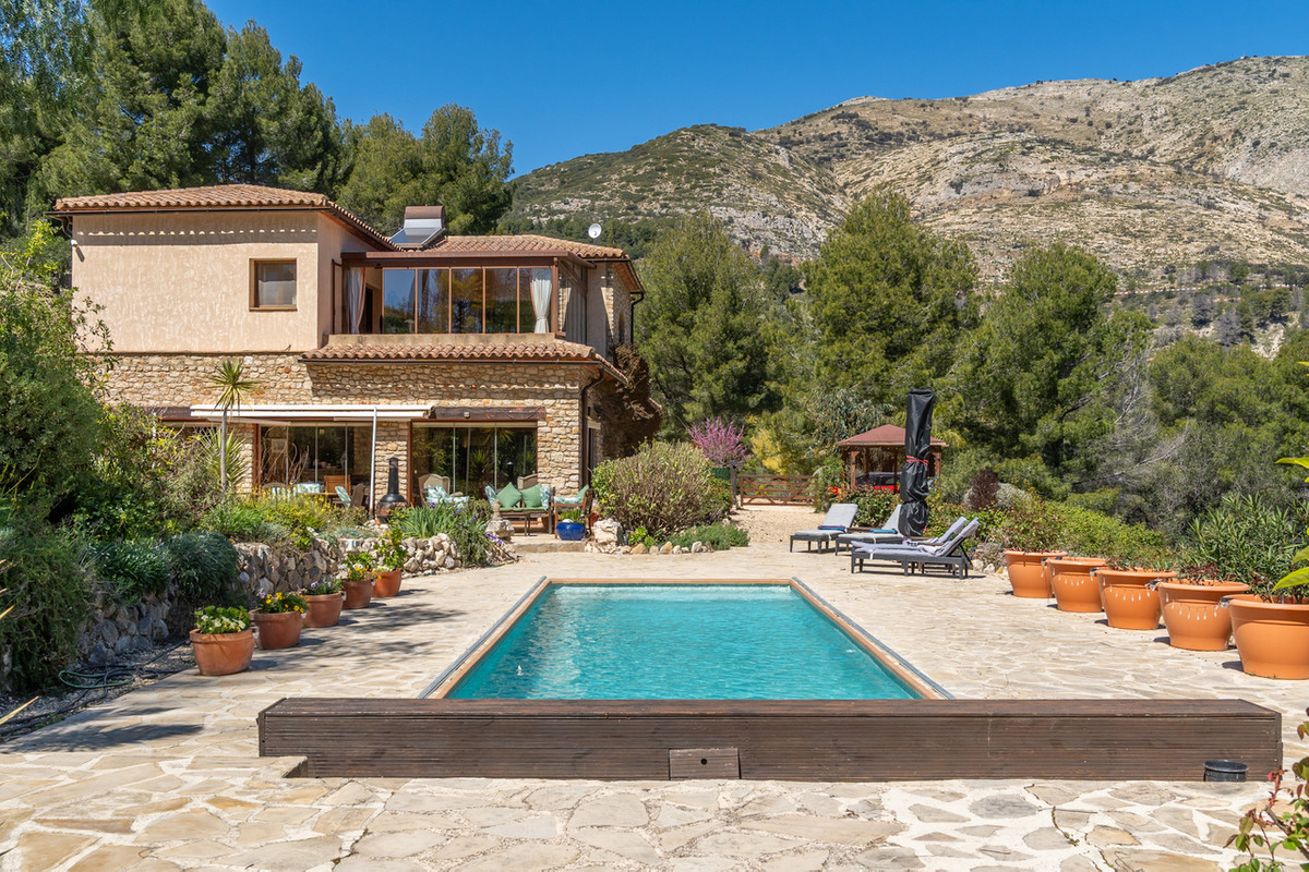 Se vende Finca - Cortijo de 4 dormitorios en Costa Blanca, Alicante, España