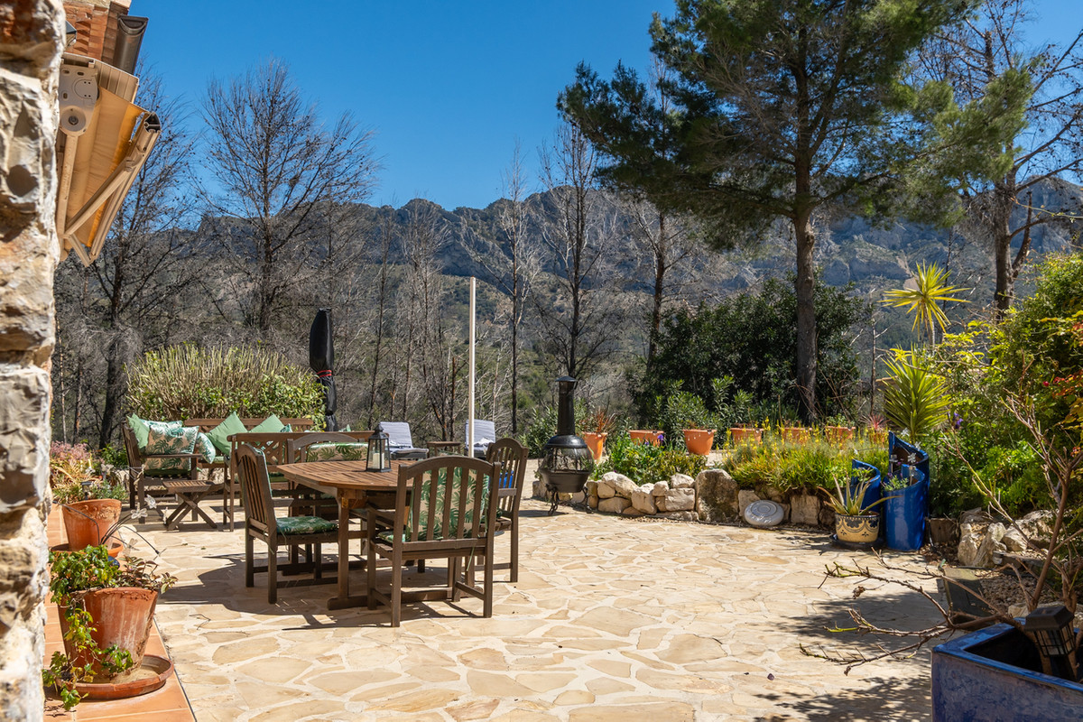 Se vende Finca - Cortijo de 4 dormitorios en Costa Blanca, Alicante, España