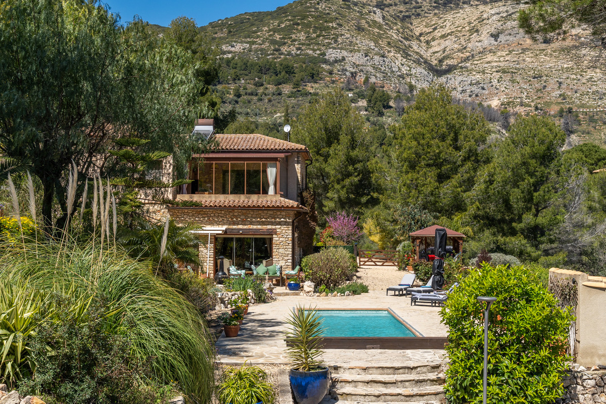 Se vende Finca - Cortijo de 4 dormitorios en Costa Blanca, Alicante, España