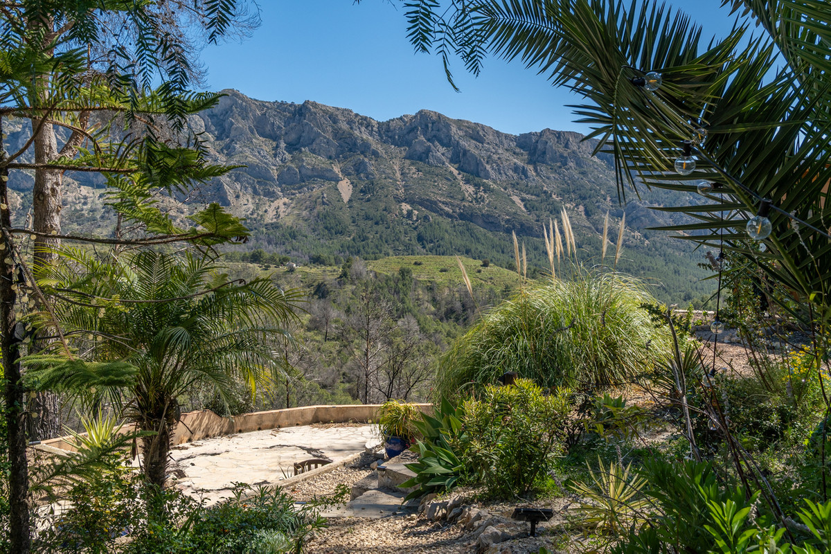 Se vende Finca - Cortijo de 4 dormitorios en Costa Blanca, Alicante, España
