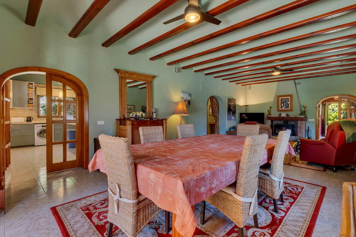 Se vende Finca - Cortijo de 4 dormitorios en Costa Blanca, Alicante, España