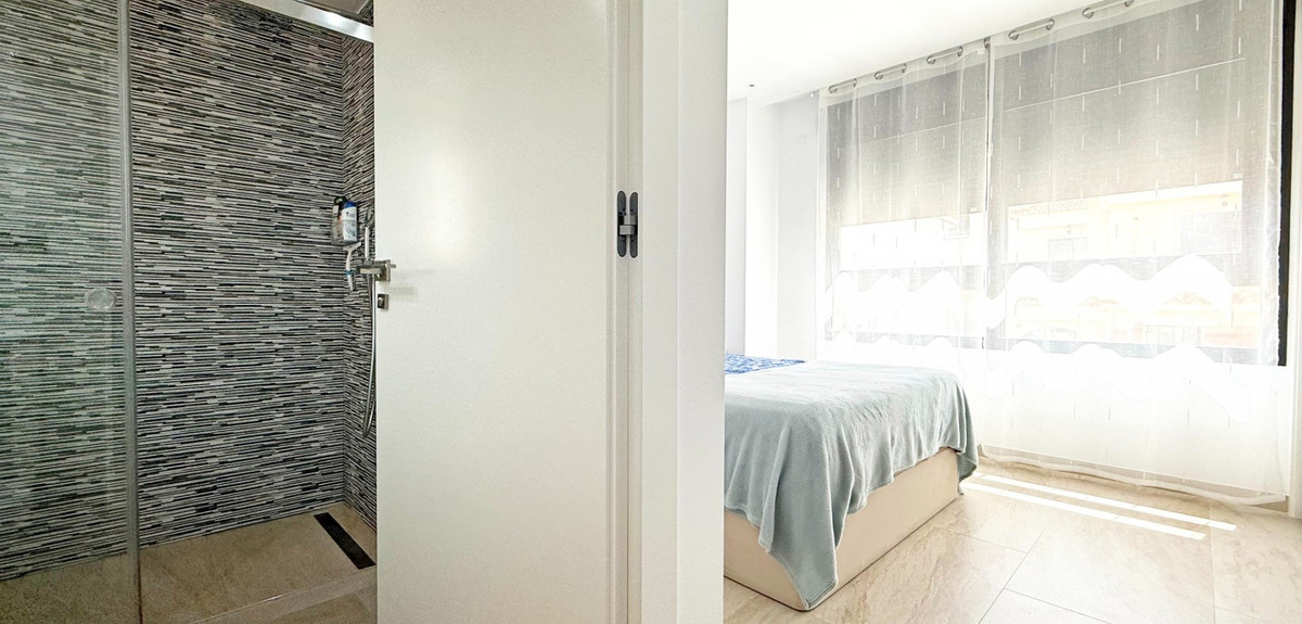 3 Bed Townhouse for sale in Villamartin Costa Blanca, Alicante, Spain